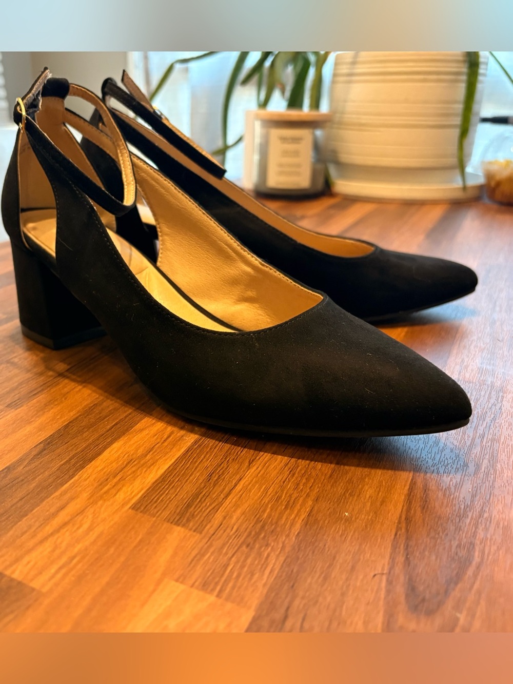 Chinese Laundry Black Pointed Slingback Block Heels